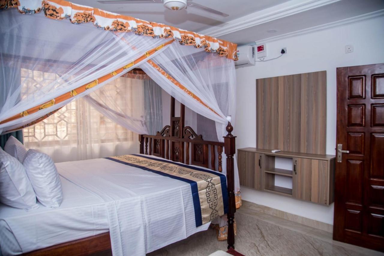The Festival Fully Furnished Apartments Mombasa Bagian luar foto