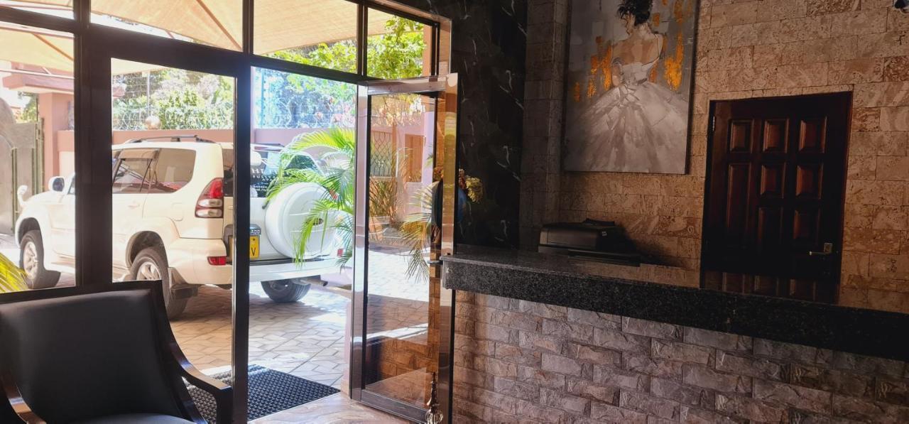 The Festival Fully Furnished Apartments Mombasa Bagian luar foto