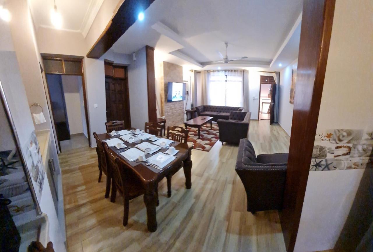 The Festival Fully Furnished Apartments Mombasa Bagian luar foto