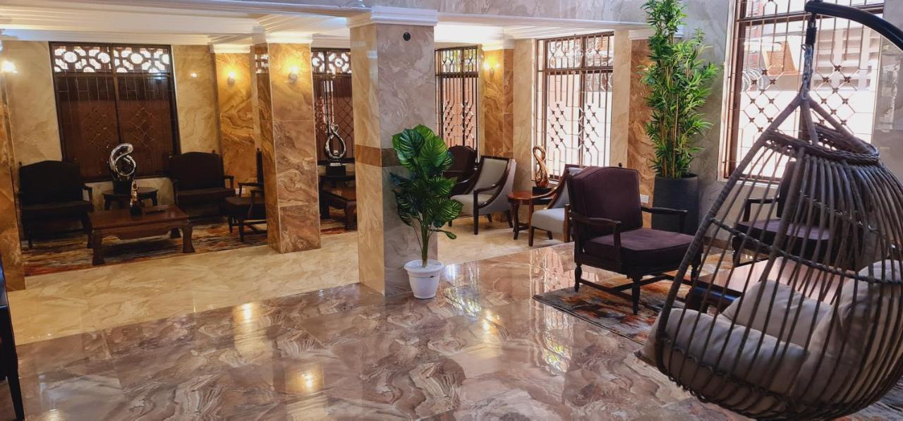 The Festival Fully Furnished Apartments Mombasa Bagian luar foto