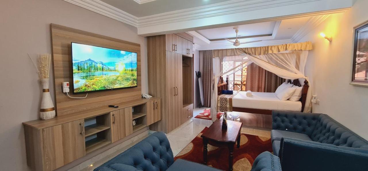 The Festival Fully Furnished Apartments Mombasa Bagian luar foto